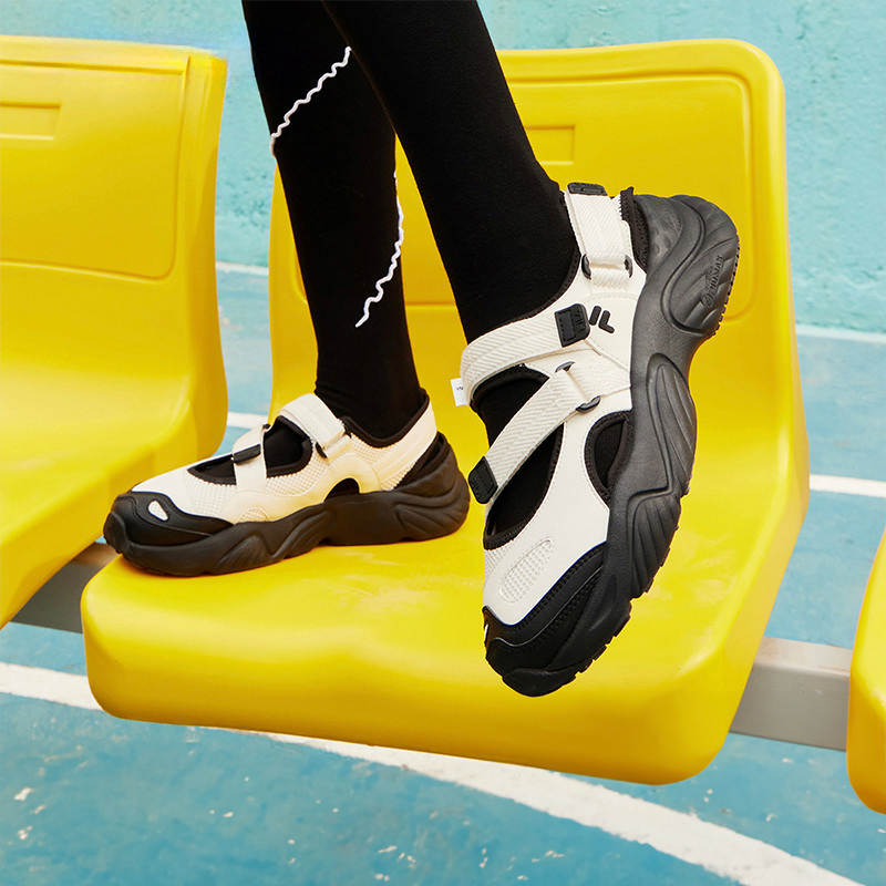 حذاء فيلا صندل نسائي