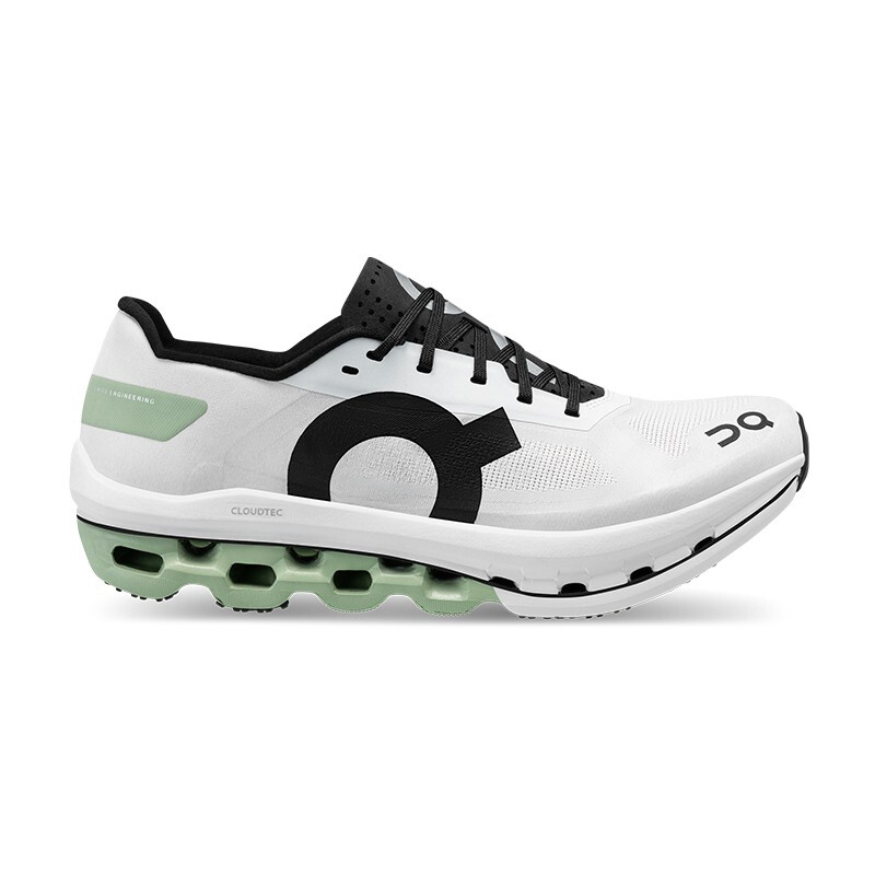 حذاء أون رن خفيف الوزن للنساء للجري Cloudboom Echo