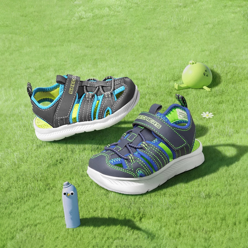 صنادل سكيتشرز للأطفال الأولاد