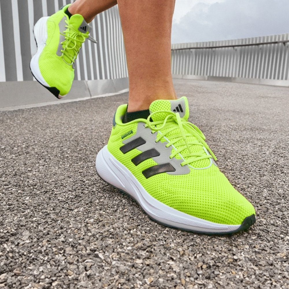 أديداس RESPONSE حذاء جري شبكي مريح للرجال والنساء للجري بحرية