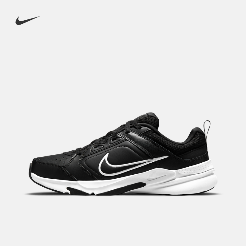 نايك DEFYALLDAY حذاء التمرين الرجالي DJ1196