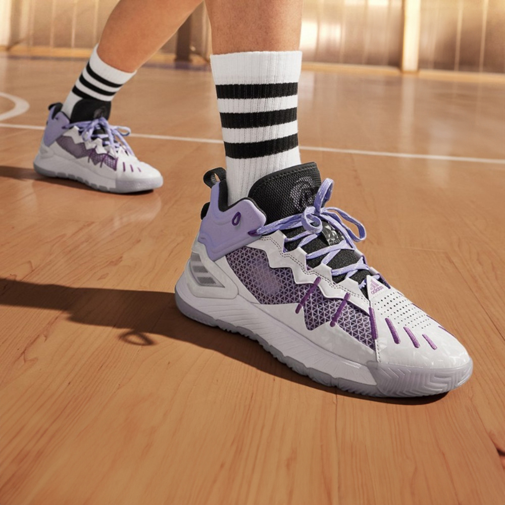 أديداس Son of Chi Ross حذاء كرة السلة الاحترافية للرجال Signature Edition GX2933