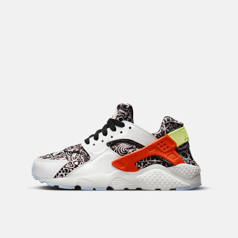 حذاء نايك Huarache Run SE (GS) الرياضي للأطفال الكبار DV2243