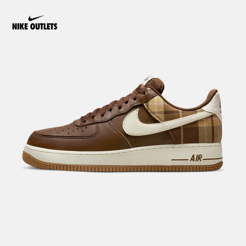 حذاء نايك Air Force 1 '07 LX سنيكرز للرجال DV0791