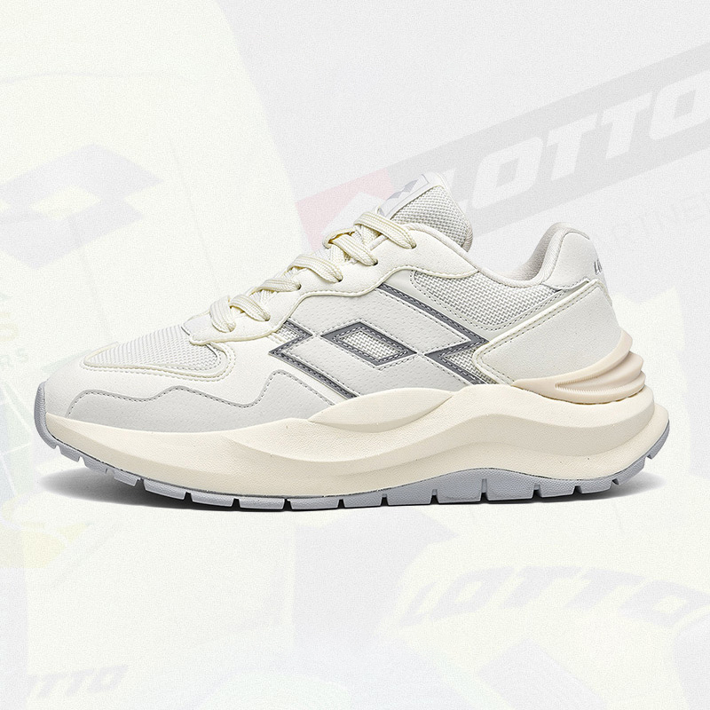 لوتو  2023 ربيع جديد أحذية نسائية كاجوال أوف وايت رياضية